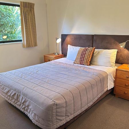 The Hobbit Motorlodge Ohakune Exterior photo
