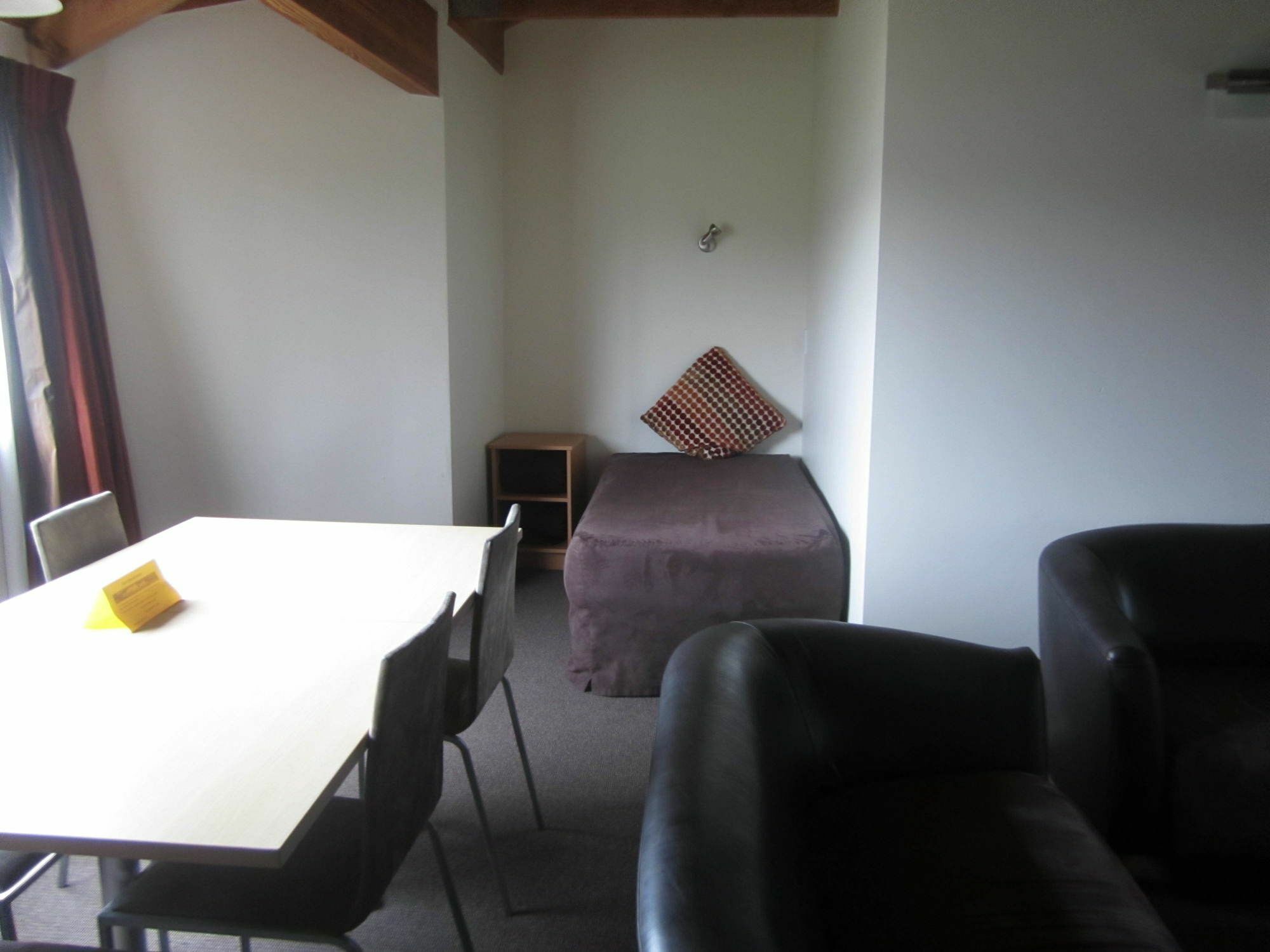 The Hobbit Motorlodge Ohakune Exterior photo