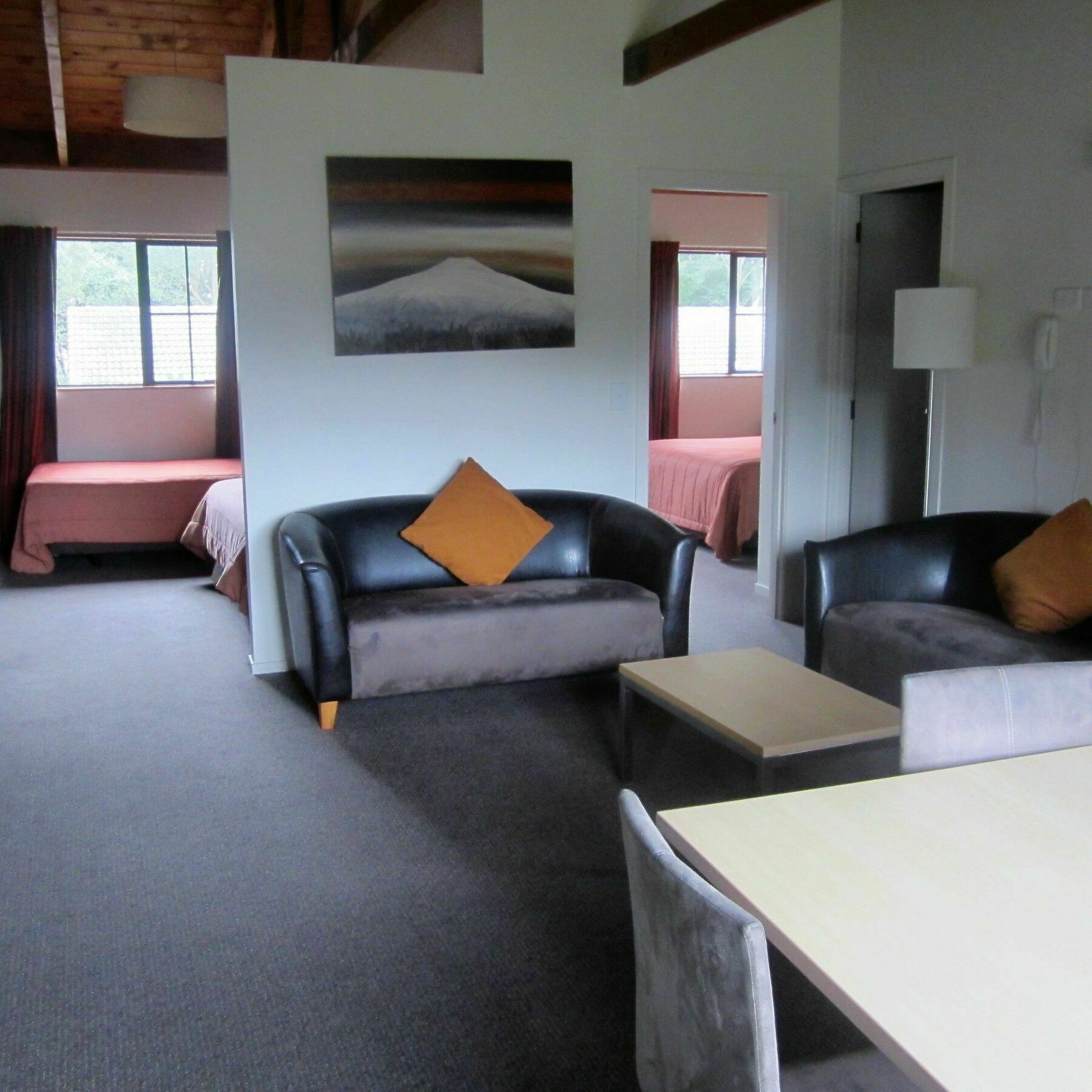 The Hobbit Motorlodge Ohakune Exterior photo